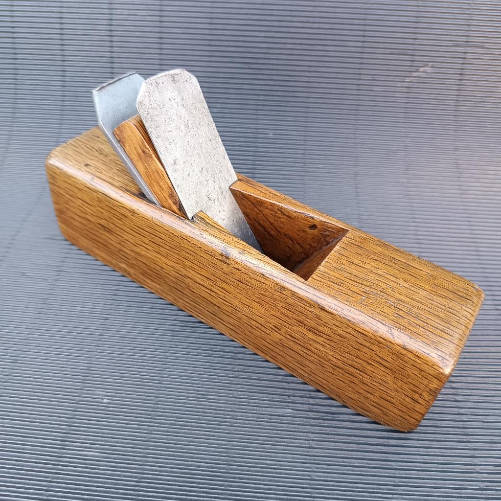 ITALIË OUDE SCHAAF MODEL MET DUBBEL IJZER, HOLMER EIKEN, Verzenden