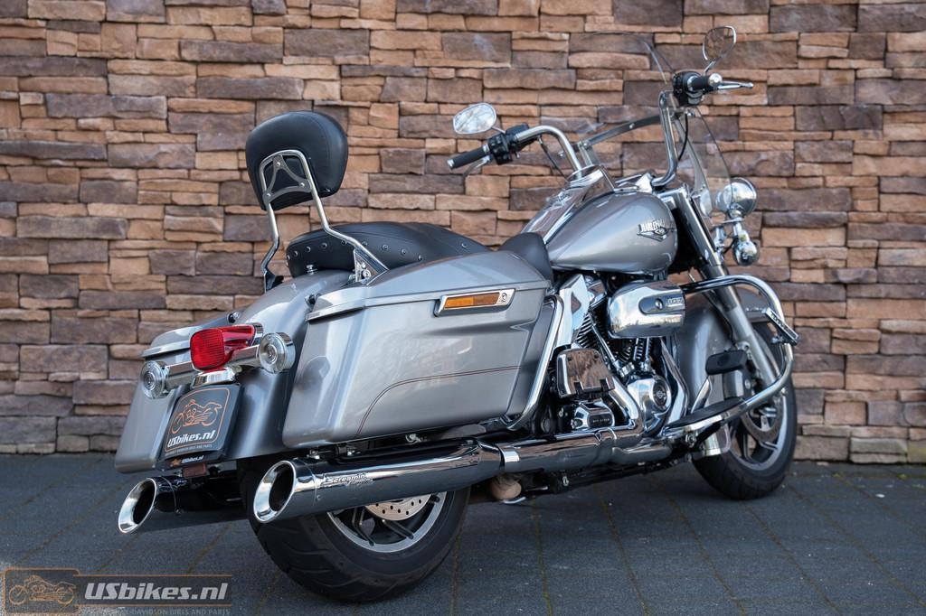 Harley-Davidson FLHR Road King 107 M8 (bj 2017), 1745 cc, Info@harley-davidson.com, Bedrijf, Harley--Davidson