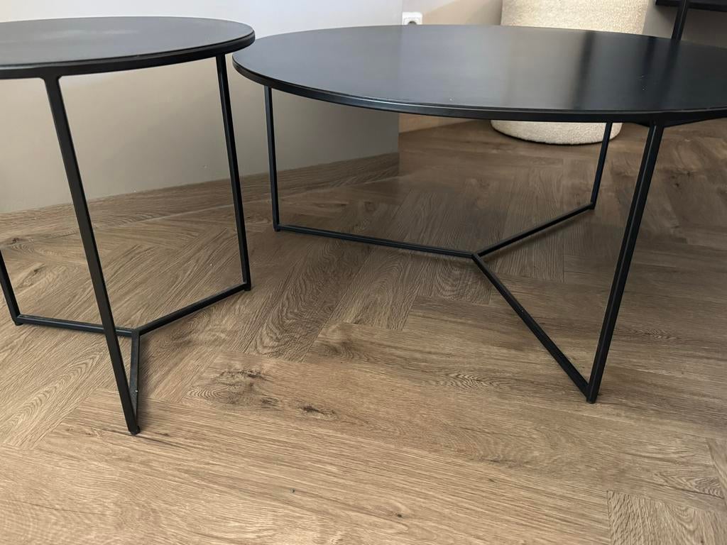 Set van 2 zwarte ronde bijzettafels, Huis en Inrichting, Tafels | Bijzettafels, Gebruikt, Rond, Minder dan 45 cm, 75 cm of meer
