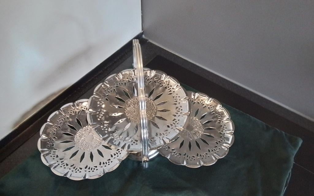Etagere, Ophalen of Verzenden, Zo goed als nieuw, Glas of Kopje
