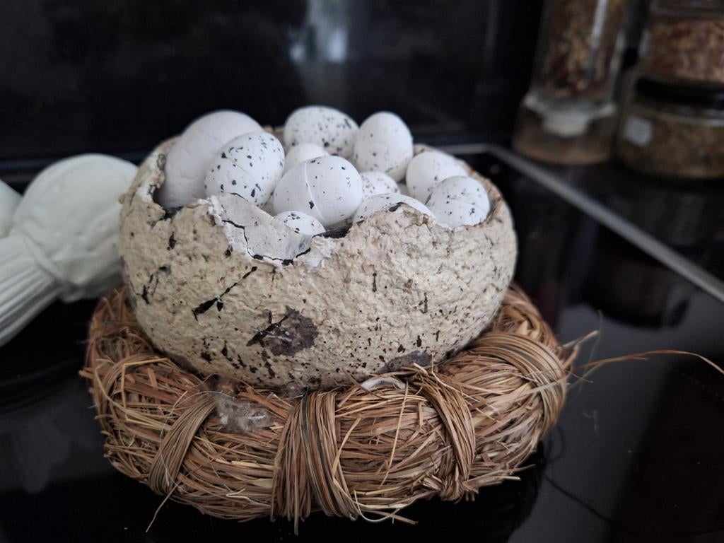 Ei op stro kransje, Ophalen of Verzenden, Zo goed als nieuw