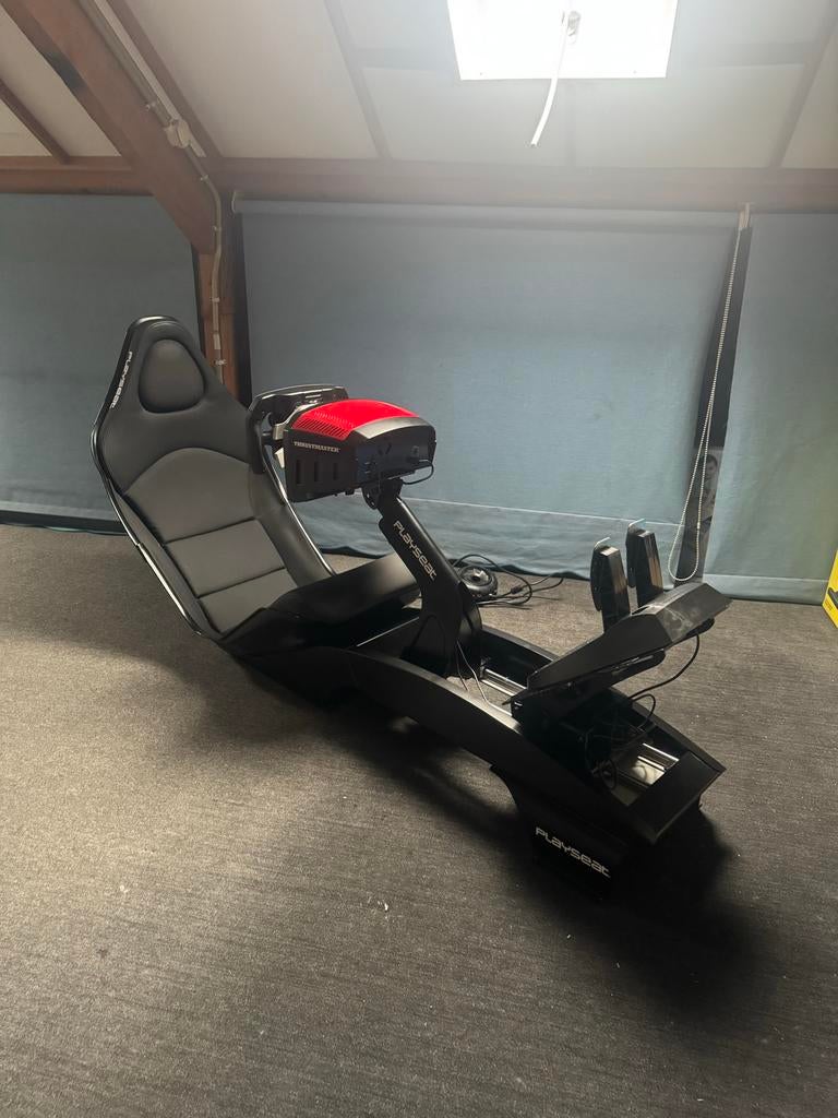 Playseat F1 racestoel met Thrustmaster F1 racestuur, Ophalen, Zo goed als nieuw
