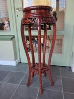 Chinese piedestal zuil plantentafel bewerkt hout., Ophalen, Minder dan 55 cm, Rond, Zo goed als nieuw