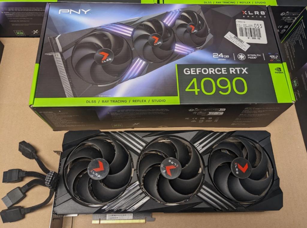 GeForce RTX 4090 XLR8 Gaming, GDDR6, PCI-Express 4, Ophalen of Verzenden, Zo goed als nieuw