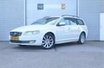 Volvo V70 2.0 T5 Inscription Edition Trekhaak (1.800kg), Led, Auto's, Volvo, 12 maanden, 15 km/l, 4 cilinders, Wit