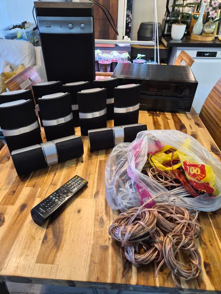 Onkyo AV receiver HT-RC660 met subwoofer en speakers, Gebruikt, 70 watt of meer, 5.1-systeem, Overige spelers