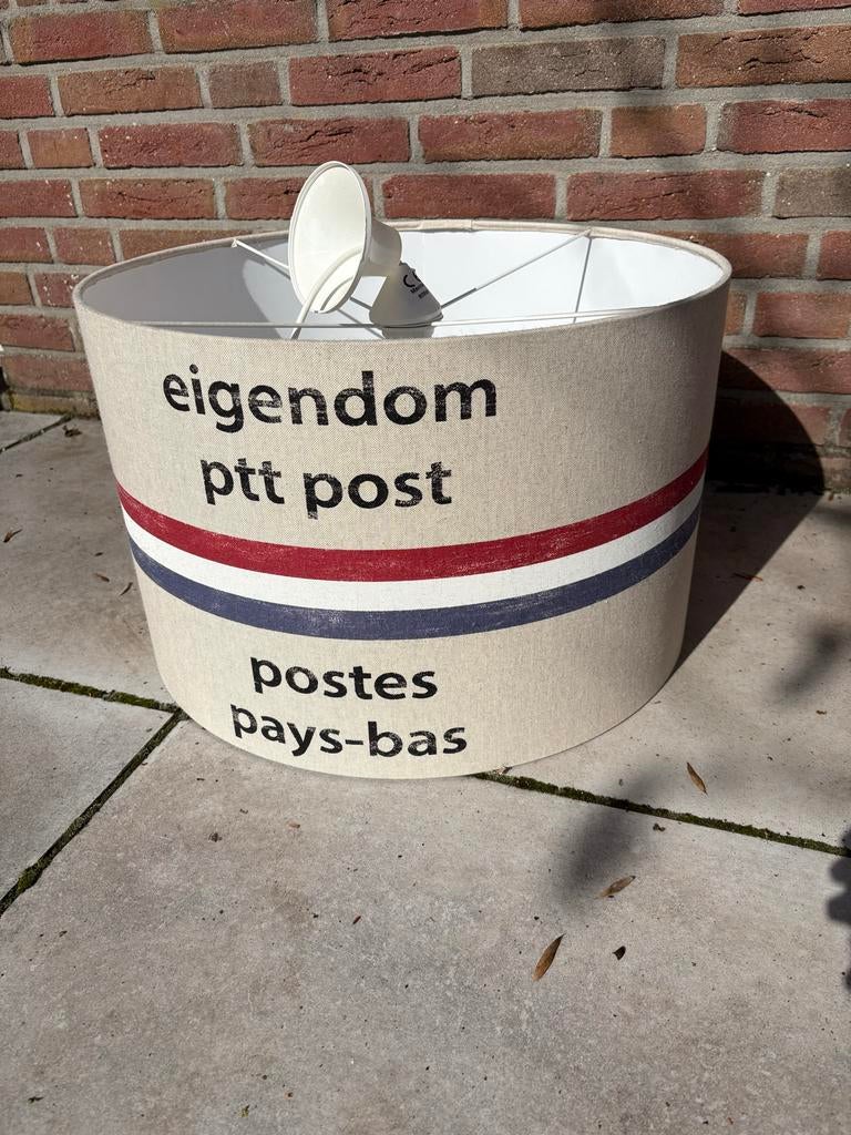 Unieke PTT Post lampenkap - Vintage stijl, Huis en Inrichting, Lampen | Lampenkappen, Gebruikt, 50 cm of meer, Rond, Crème, Ophalen