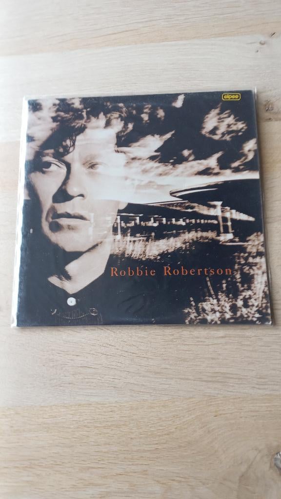 robbie robertson, 1980 - 1989, Ophalen of Verzenden, Zo goed als nieuw, Inclusief binnenhoes