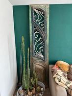 Oude houten deur met smeedijzeren rooster, Ophalen of Verzenden