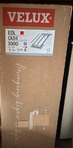 2 x Velux EDL CK04 1000 + BFX, Ophalen, Nieuw, Minder dan 80 cm, Dakraam