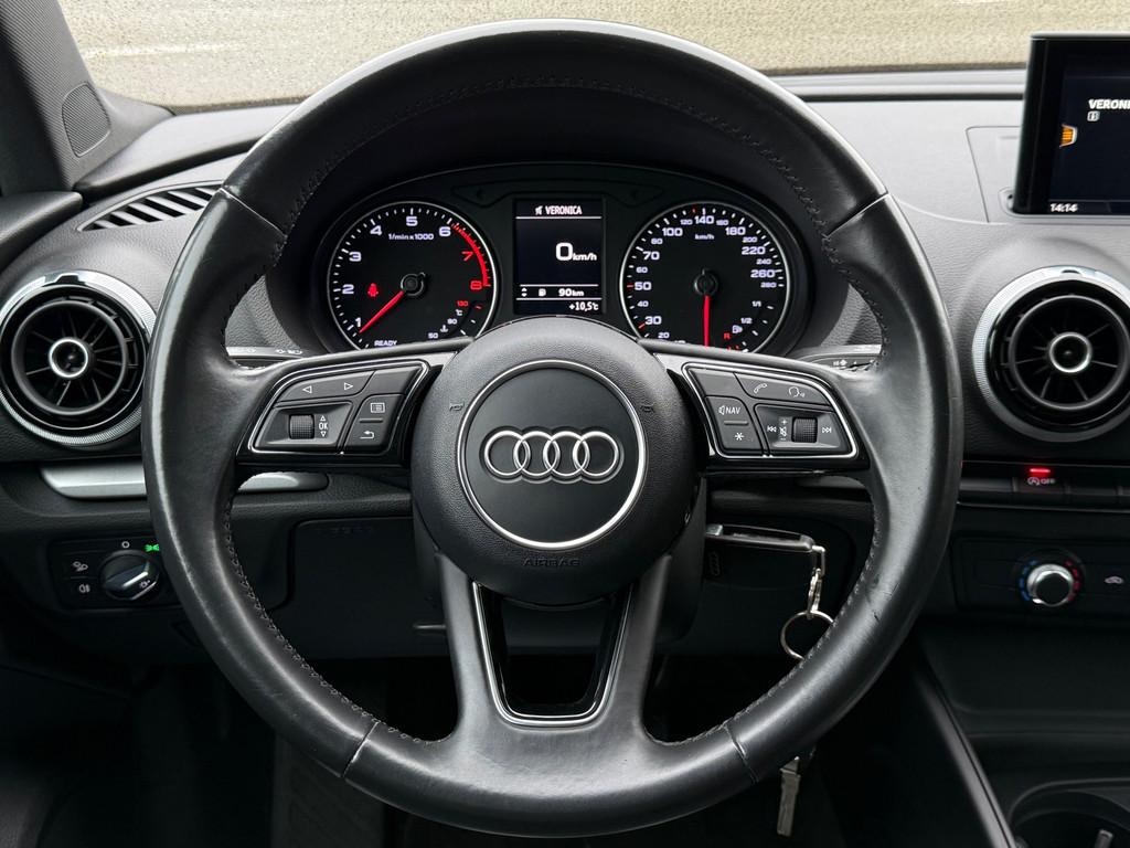 Audi A3 Limousine 1.4 TFSI CoD - ORG NL - CLIMATE CONTR - PA, Auto's, Voorwielaandrijving, Gebruikt, 4 cilinders, 150 pk