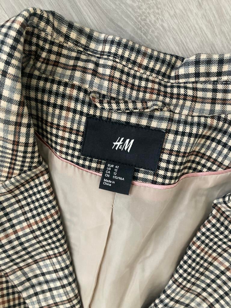H&M blazer geruit, maat XL valt kleiner, Maat 38/40 (M), Overige kleuren, Ophalen of Verzenden, Jasje