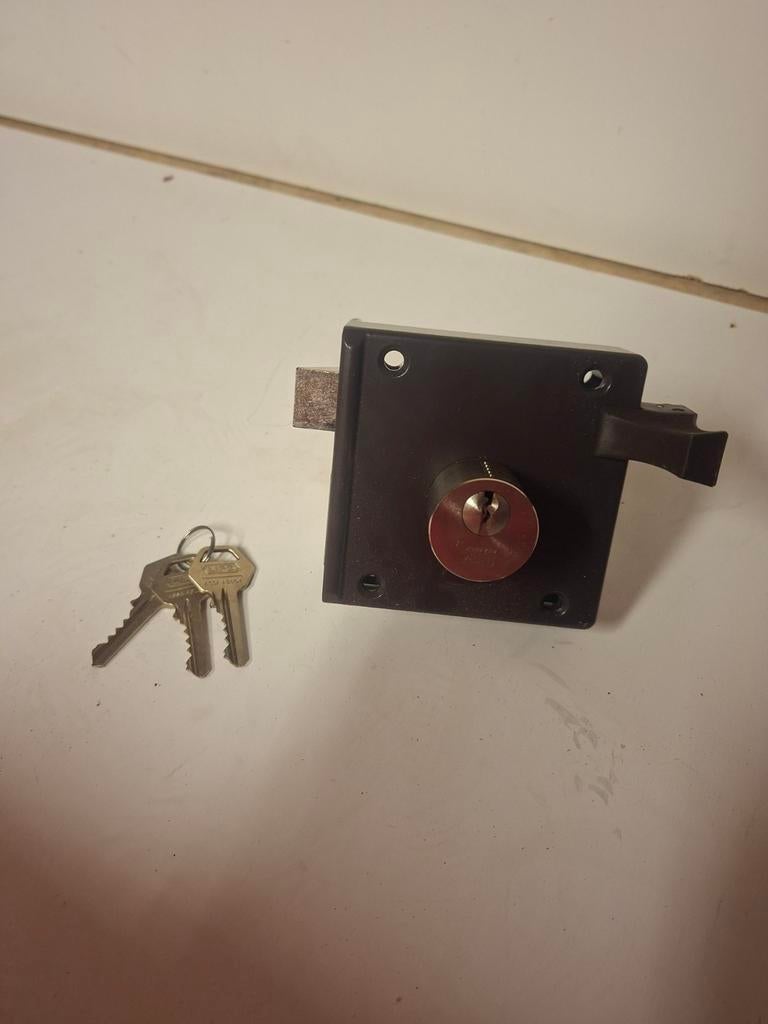 CISA Deurslot met Sleutels - Nieuw in Doos, Ophalen of Verzenden, Nieuw, IJzer
