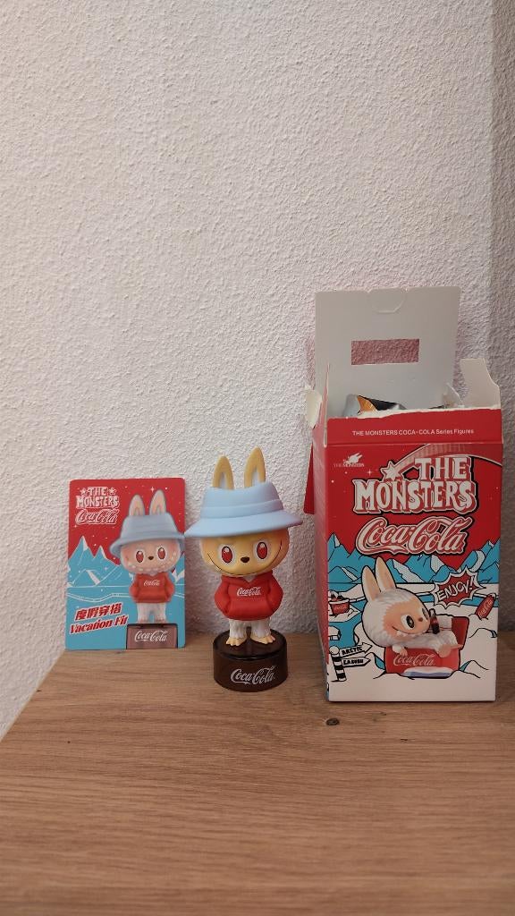 Pop Mart THE MONSTERS Coca Cola Vacation Fit, Ophalen of Verzenden, Nieuw