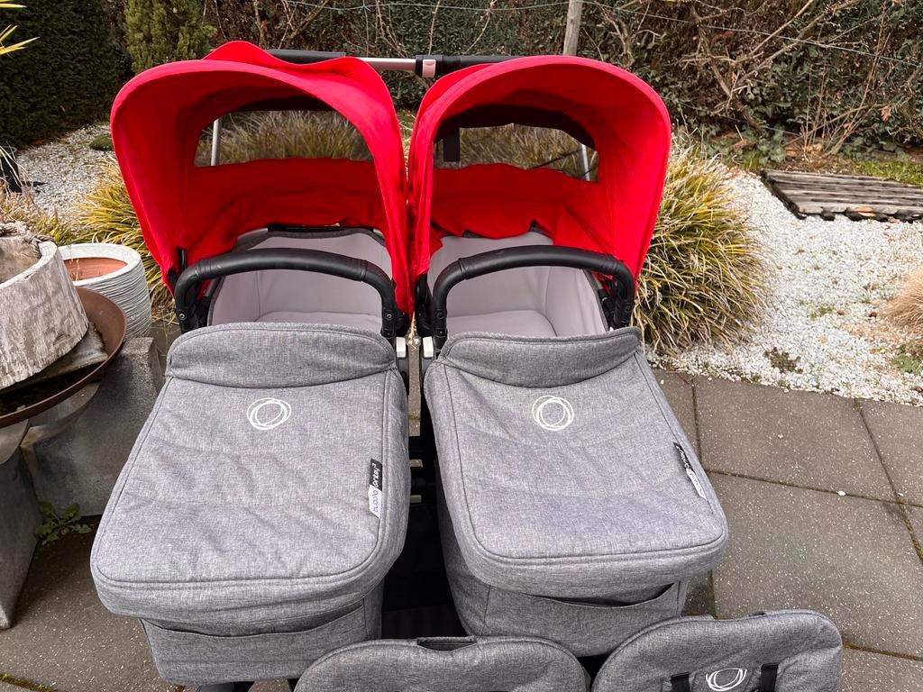 Bugaboo Donkey 3 Duo - Complete set inclusief voetenzakken, Kinderen en Baby's, Kinderwagens en Combinaties, Ophalen, Zo goed als nieuw
