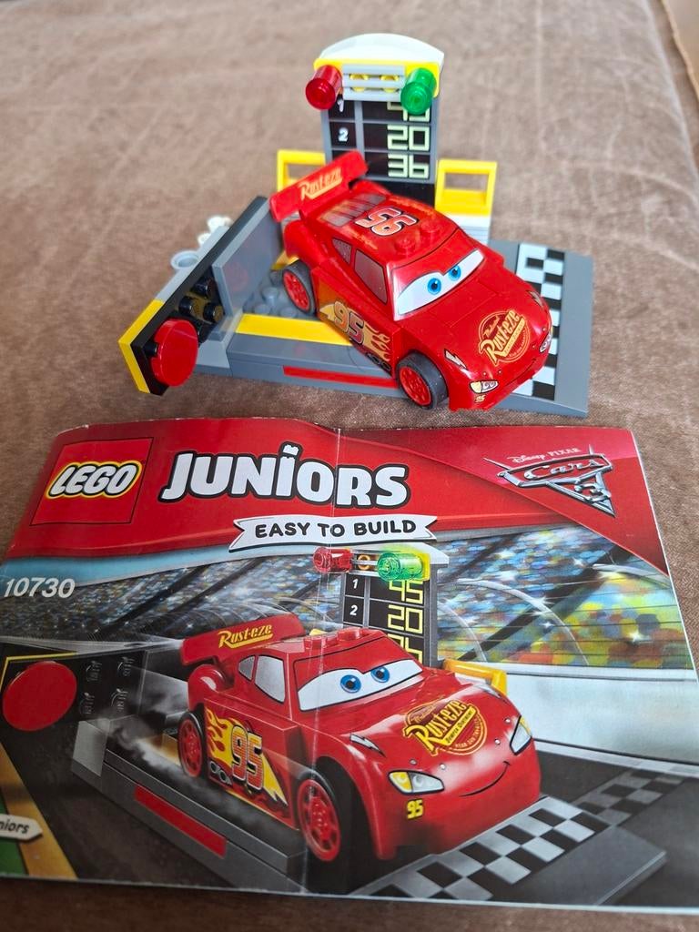 LEGO Juniors Disney Cars - Lightning McQueen 10730, Ophalen of Verzenden, Complete set, Lego