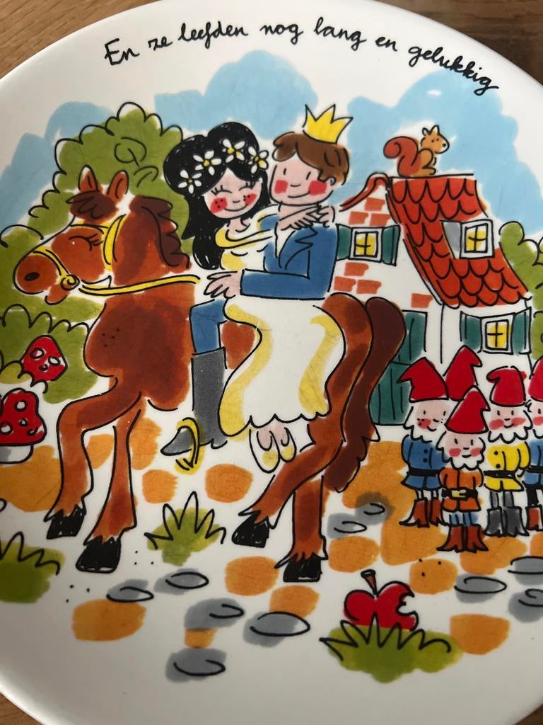 Blond Amsterdam Efteling Sneeuwwitje bord, Ophalen of Verzenden, Gebruikt, Gebruiksvoorwerp