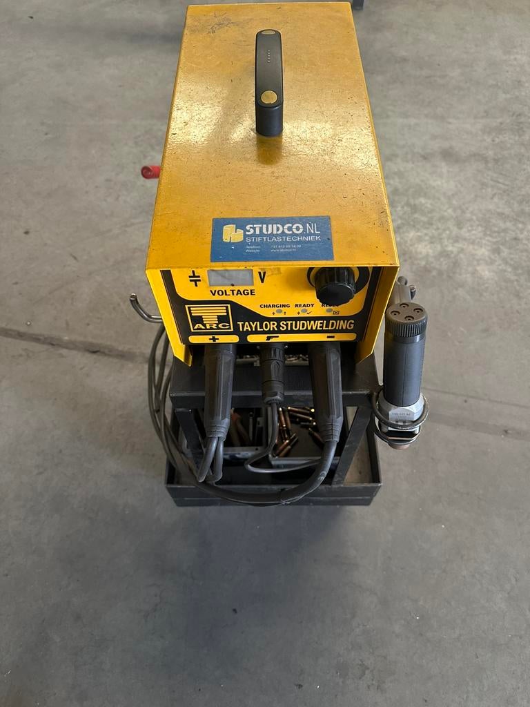 Studwelding Taylor, Ophalen, Gebruikt