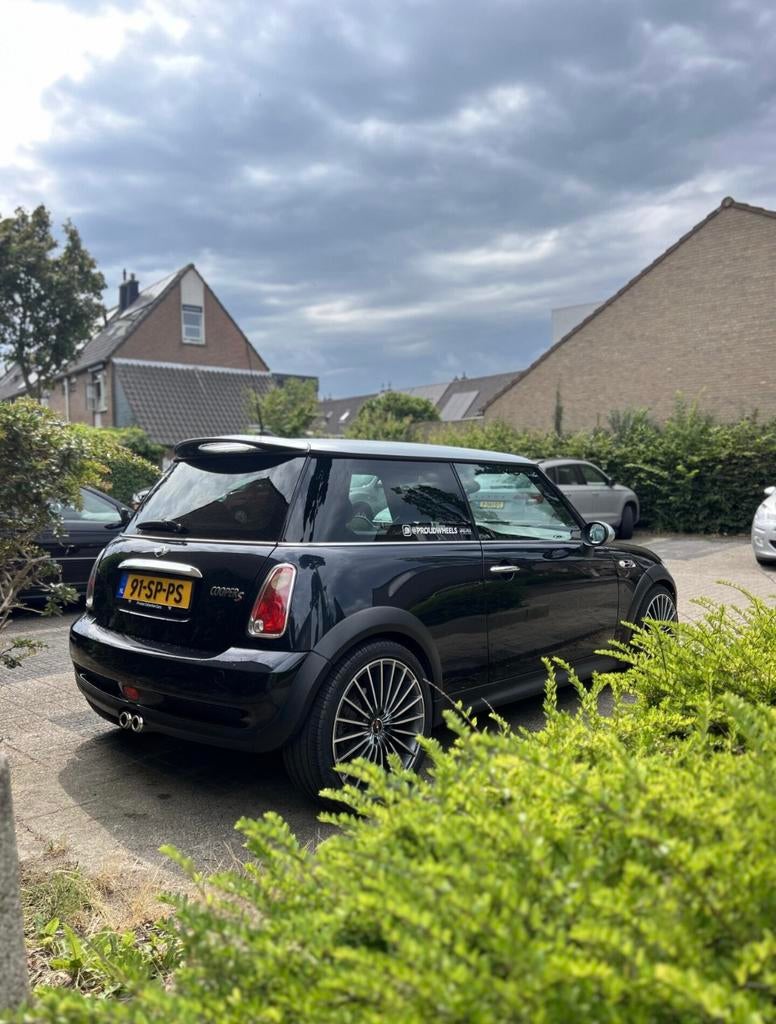 200 pk Mini Cooper S van een liefhebber, Auto's, Voorwielaandrijving, 4 stoelen, Zwart, Handgeschakeld