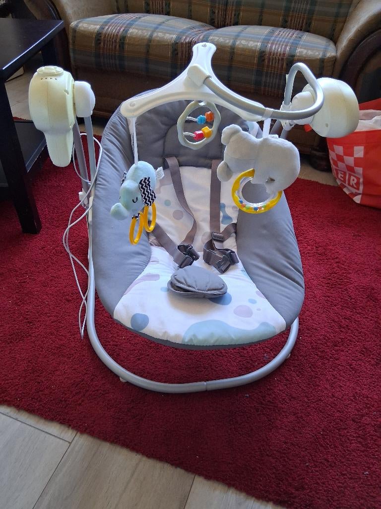 Baby schommel met muziek, Schommelstoel, Ophalen, Overige merken, Met gordel(s) of riempje(s)