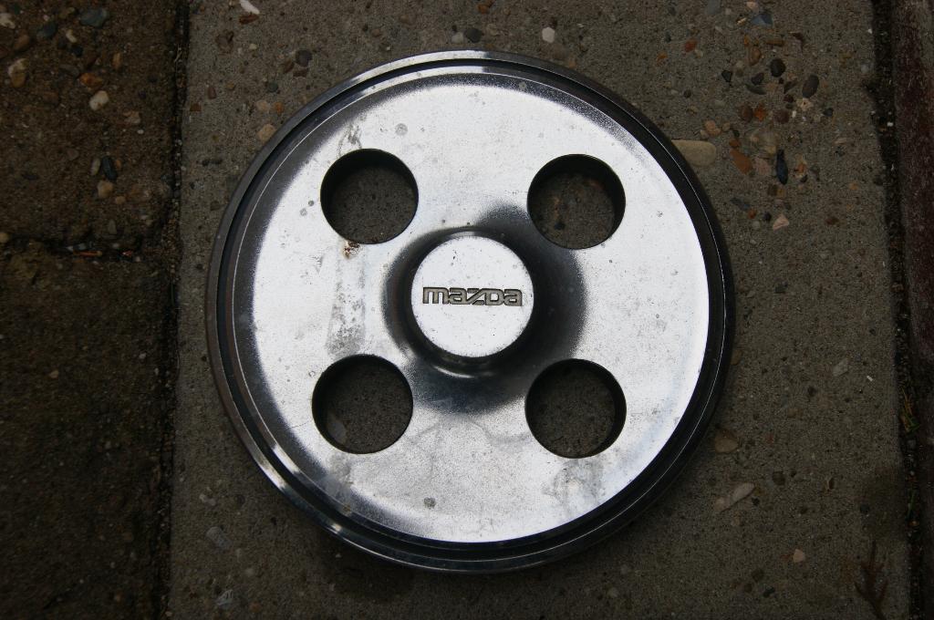 1 losse originele naaf wieldop Mazda 626, Ophalen of Verzenden, Gebruikt