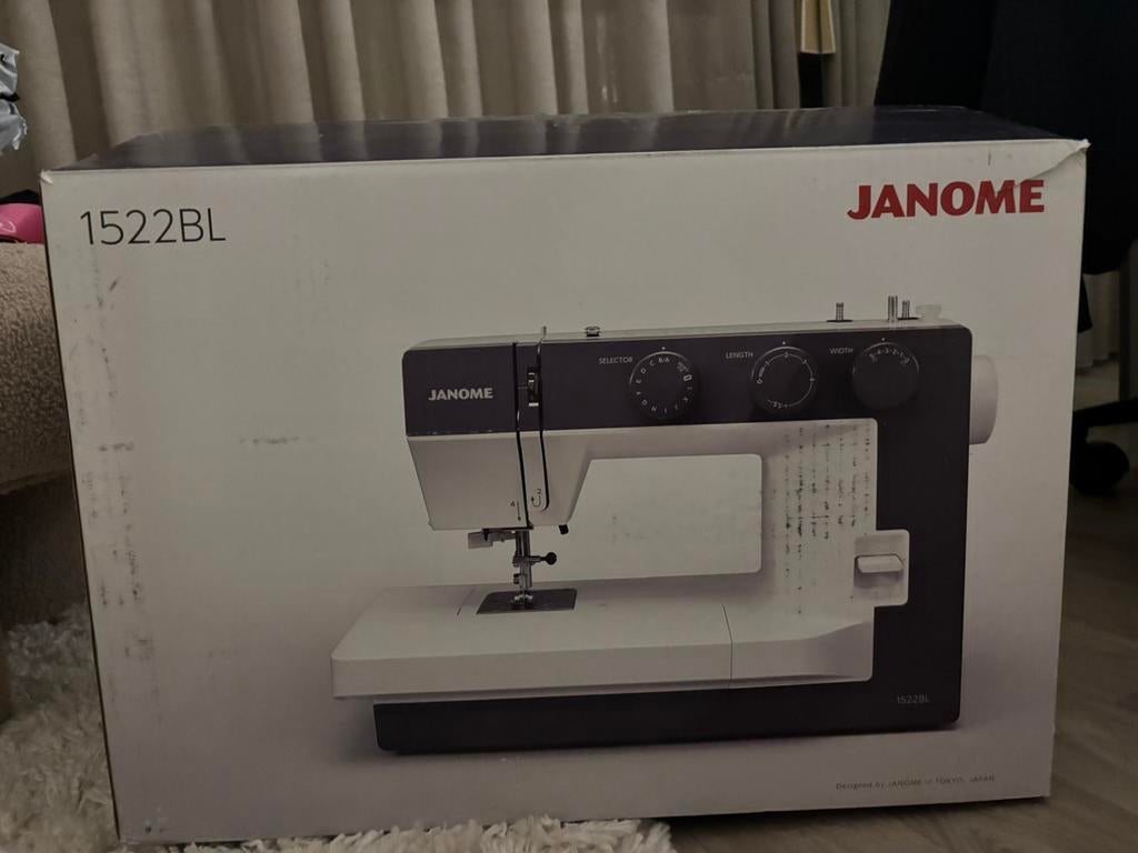 Janome 1522BL naaimachine, Hobby en Vrije tijd, Naaimachines en Toebehoren, Ophalen of Verzenden, Zo goed als nieuw, Naaimachine
