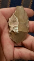Vuistbijl biface artefact Nederland  hamerbijl, Ophalen of Verzenden