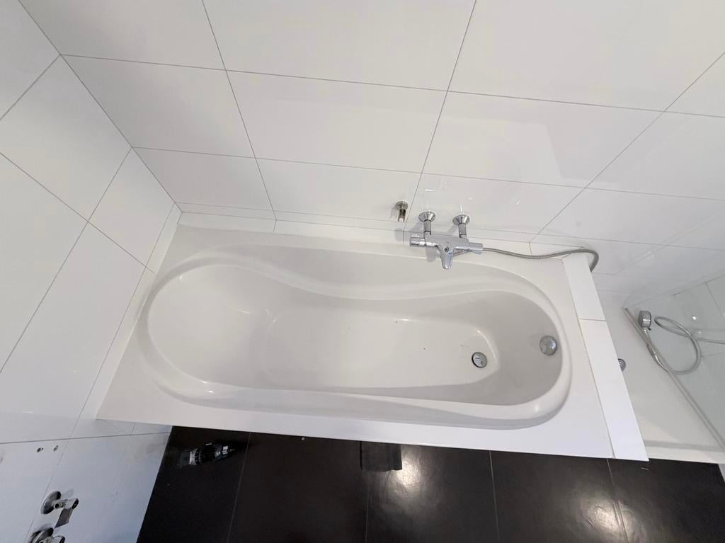 Gebruikt kunststof ligbad 180x80 - Direct beschikbaar, Doe-het-zelf en Verbouw, Sanitair, Ophalen, Gebruikt, Bad