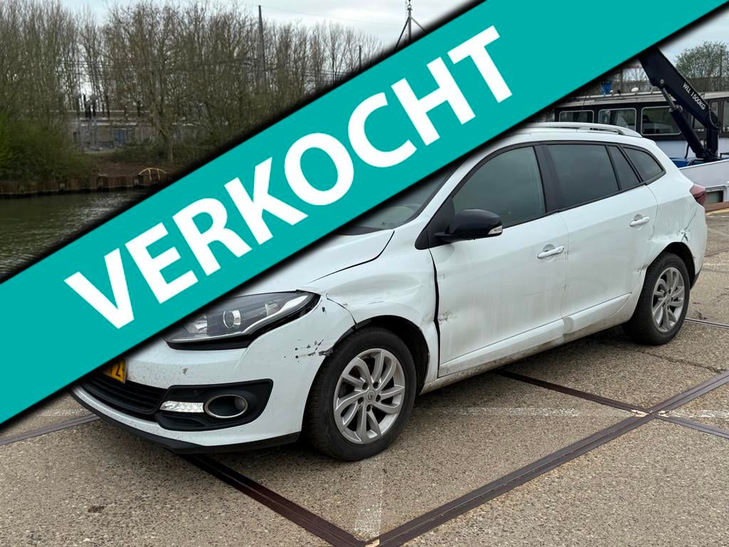 Renault Mégane Estate 1.5 dCi Limited 2015 SCHADE! ECC/NAVI, Voorwielaandrijving, Euro 5, Gebruikt, 4 cilinders