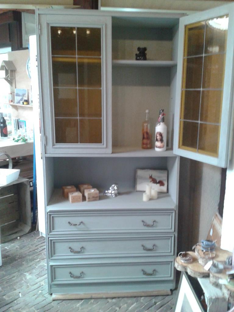 karaktervolle buffetkast met lades, Huis en Inrichting, Ophalen, Gebruikt, Met deur(en), 200 cm of meer