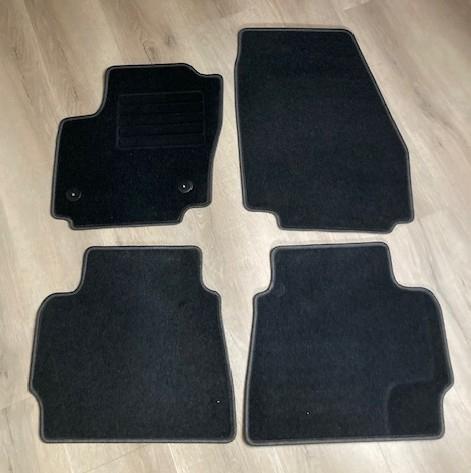 Mattenset voor een Ford Mondeo Type BA7, Auto-onderdelen, Interieur en Bekleding, Ford, Nieuw, Ophalen of Verzenden