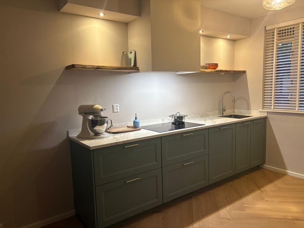 Prachtige boomstamplanken voor wandplank, vensterbank of bar, Ophalen, Nieuw