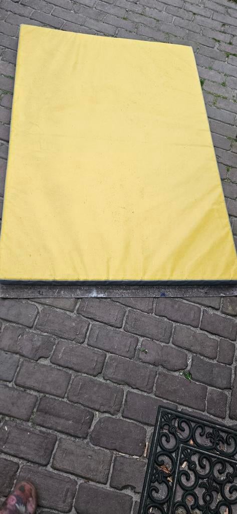 2x turnmatten, Maat 36 t/m 42, Ophalen, Gebruikt, Materiaal