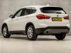 BMW X1 sDrive18i Sport 141Pk Automaat (NAVIGATIE, CLIMATE, P, Auto's, BMW, 12 maanden, Stof, Gebruikt, Wit