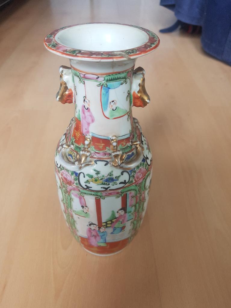 Chinese vaas, Huis en Inrichting, Woonaccessoires | Vazen, Gebruikt, Overige kleuren, Aardewerk of Porselein, Ophalen of Verzenden