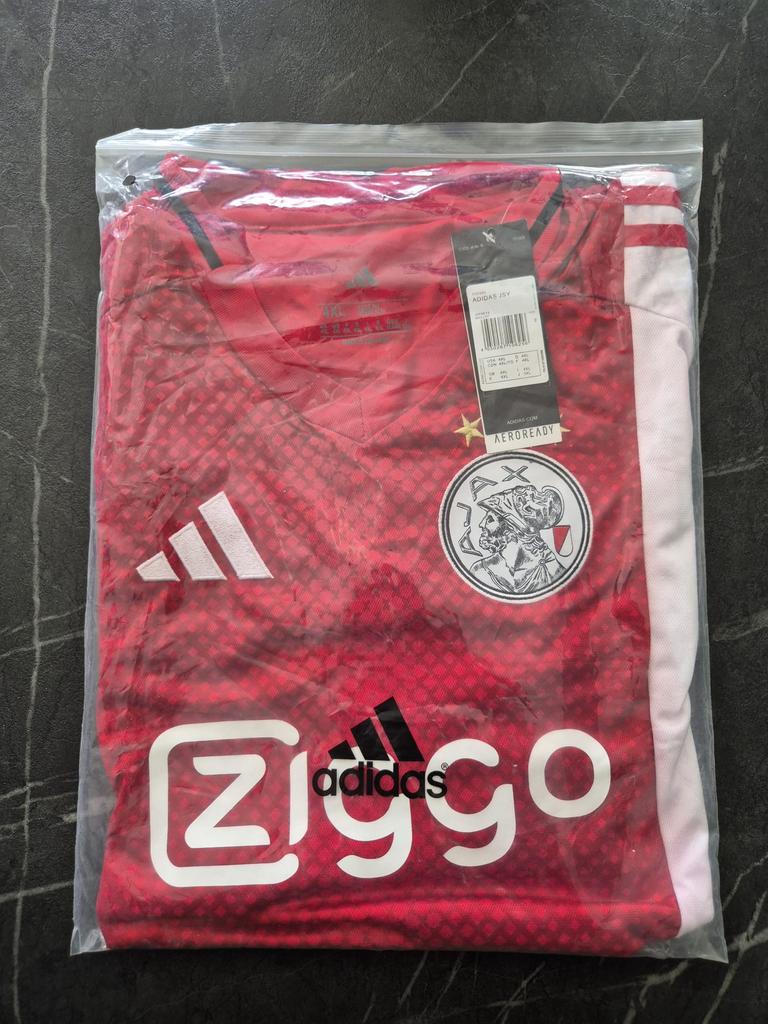 Ajax Sportpakje Maat  4XL - Voetbalshirt Voetbalbroekje, Sport en Fitness, Voetbal, Ophalen of Verzenden, Zo goed als nieuw, Shirt