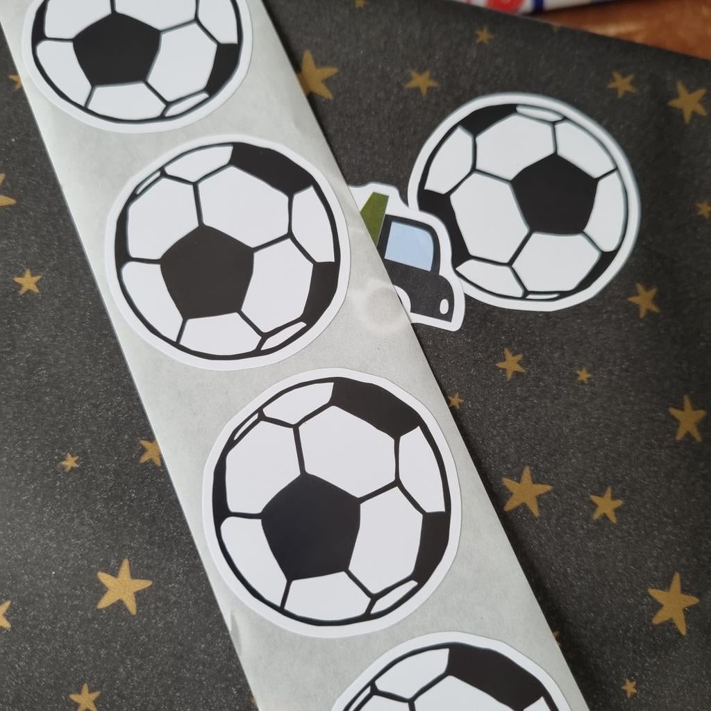 Sluitstickers voetbal stickers bal sport football etiketten, Hobby en Vrije tijd, Stickers en Plaatjes, Verzenden, Nieuw, Meerdere stickers