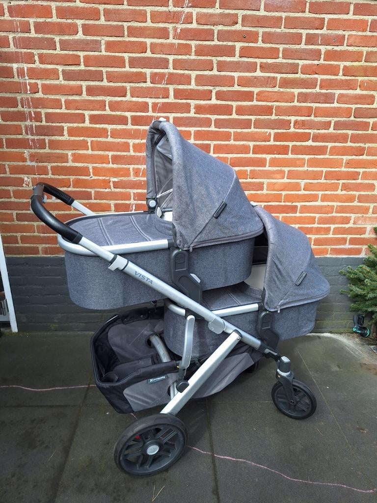 Uppababy vista v2 tweelingwagen, Kinderen en Baby's, Kinderwagens en Combinaties, Ophalen, Gebruikt, Overige merken, Verstelbare duwstang