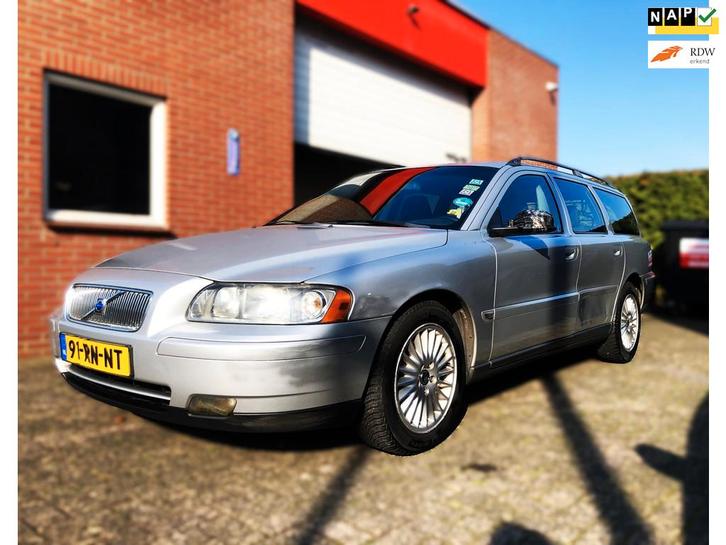 Volvo V70 2.4 140pk/Distr,riem VV/ Trekhaak, Auto's, Volvo, Bedrijf, Te koop, V70, ABS, Airbags, Airconditioning, Bluetooth, Boordcomputer