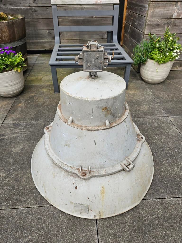 Vintage Industrieel Poolse gasontladingslamp jaren 70, Ophalen