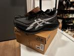 Superblast 2 Zwart - Maat 42 - Nieuw, Kleding | Heren, Schoenen, Nieuw, Ophalen of Verzenden, Sportschoenen, Zwart