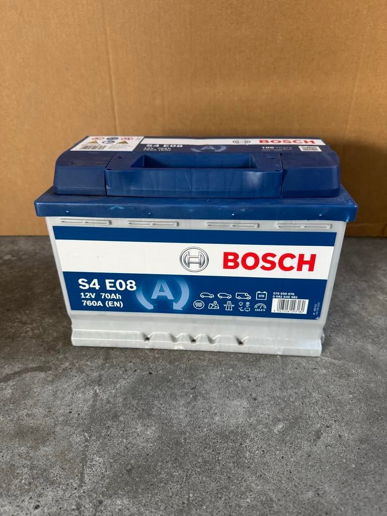 Nieuwe Bosch S4 E08 accu 12V 70Ah 760A (EN), Auto-onderdelen, Accu's en Toebehoren, Ophalen of Verzenden, Nieuw, Universele onderdelen