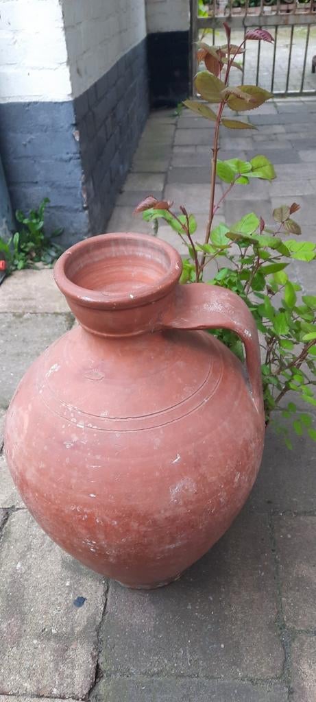 Grote terracotta kruik met handvat, Tuin en Terras, Bloempotten, Gebruikt, Tuin, Rond, Ophalen of Verzenden