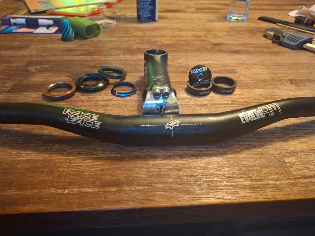 Cockpit mtb stuur, spacers en lagers., Auto-onderdelen, Overige Auto-onderdelen, Gebruikt, Ophalen of Verzenden