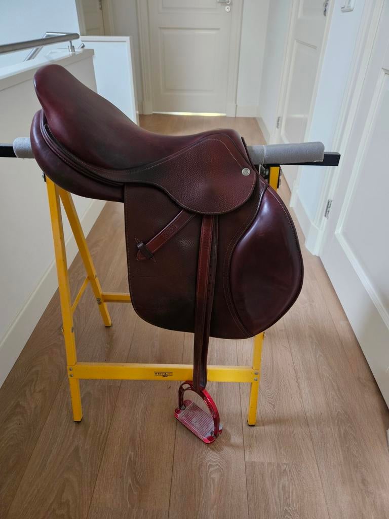 CWD springzadel 17 inch, Ophalen of Verzenden