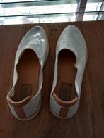 Witte UGG Instappers - Comfortabel en Stijlvol, UGG, Ophalen of Verzenden, Gedragen, Wit