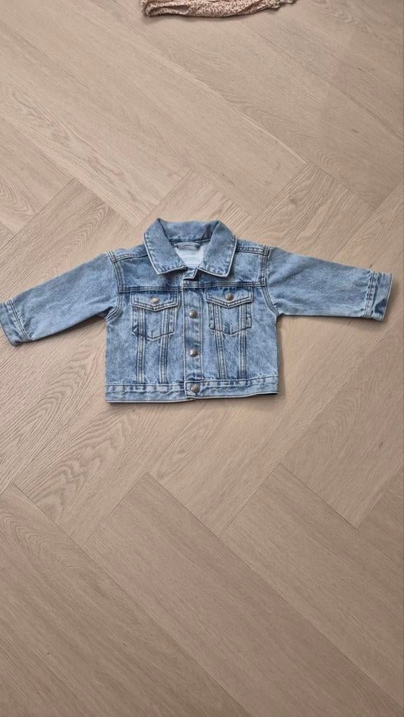 Spijkerjasje Primark maat 74, Kinderen en Baby's, Babykleding | Maat 74, Jongetje of Meisje, Nieuw, Ophalen of Verzenden, Jasje