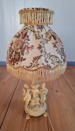 Prachtige vintage tafellamp met figuratieve voet., Ophalen