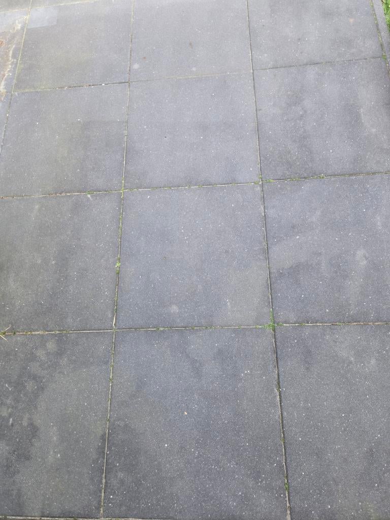 Antraciet betontegels 60x60, 4 en 5 cm dik, 65m2, Ophalen, Beton, Terrastegels