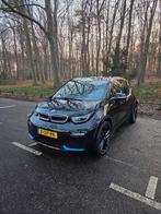 BMW i3s 184pk (120 Ah) Aut 2022 Zwart, Auto's, BMW, Automaat, Zwart, 4 stoelen, 43 €/maand